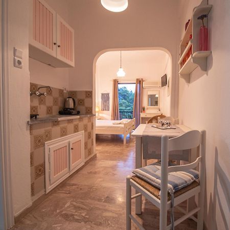 Stella Studios Poros Town Exterior photo