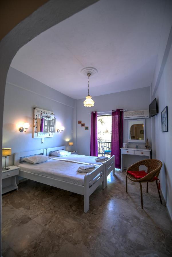Stella Studios Poros Town Exterior photo