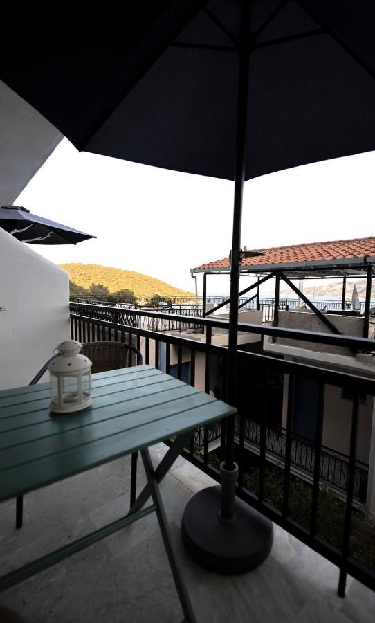 Stella Studios Poros Town Room photo
