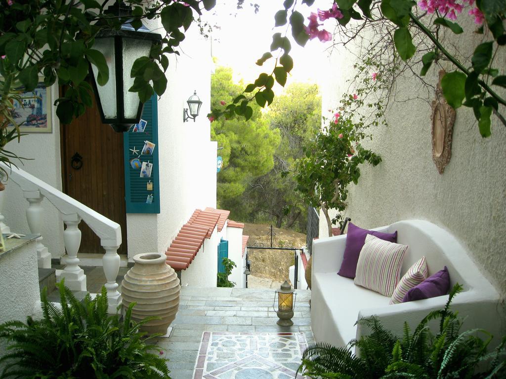 Stella Studios Poros Town Exterior photo